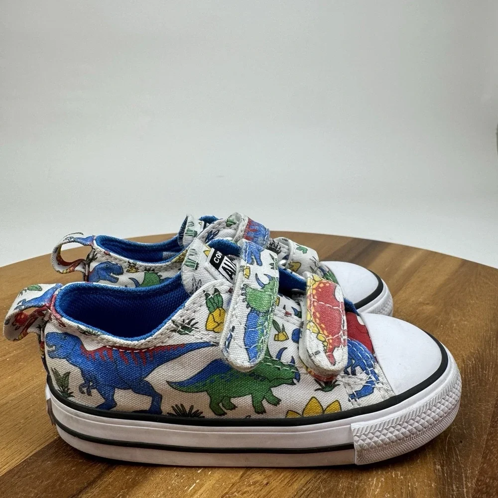 Little Kids Boys Converse Chuck Taylor All Star 2V Dino Sneakers Shoes Size 7 C